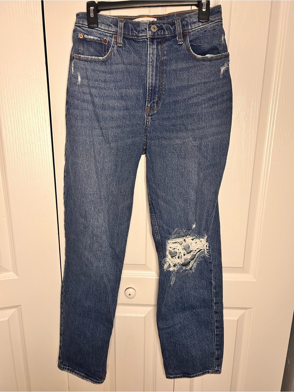 Abercrombie & Fitch '90s Straight Ultimate High Rise Medium Wash Jeans Size 29/8